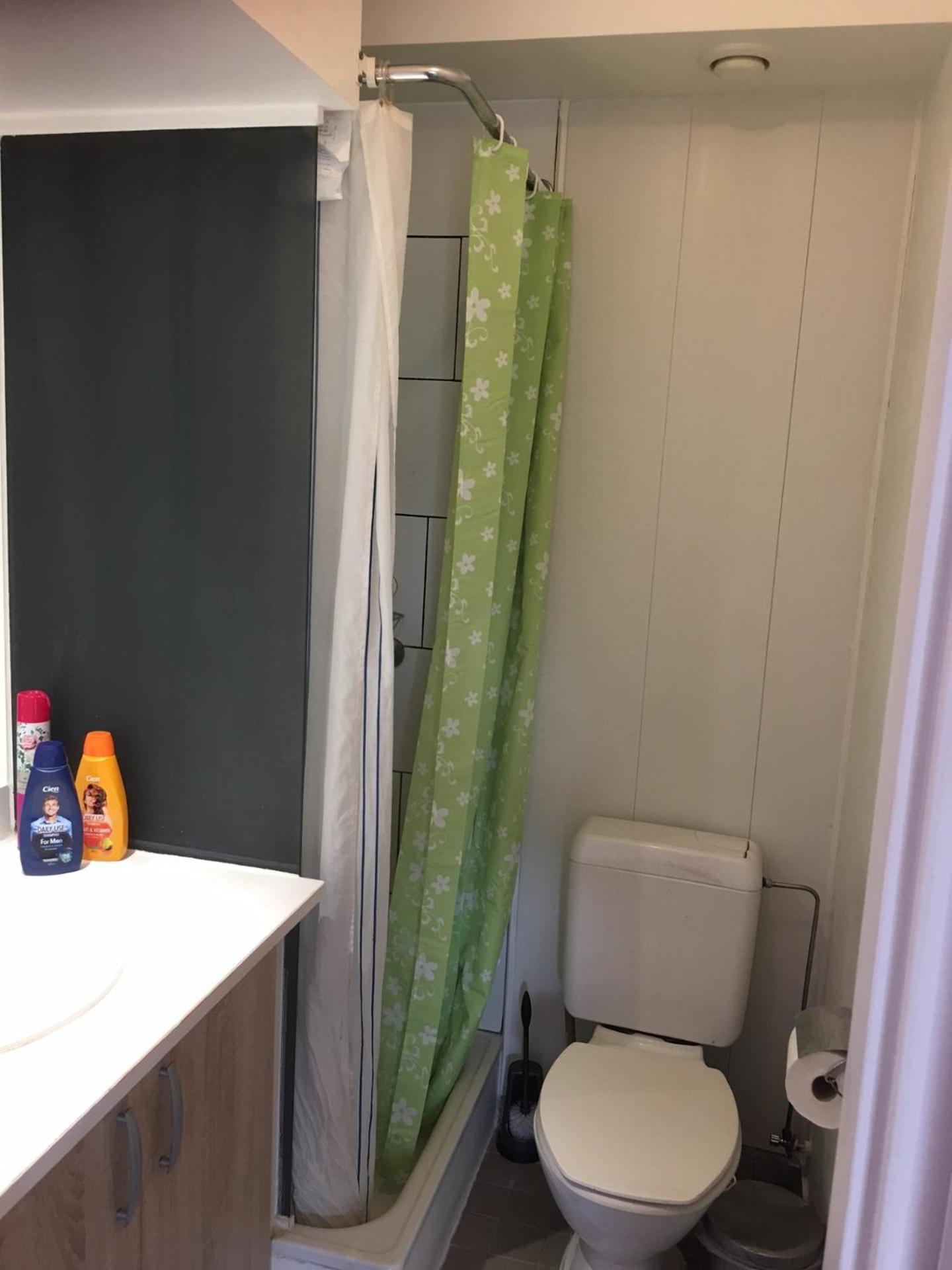 Apartamento солнечная комфортная студия в андерлехт с лифтом