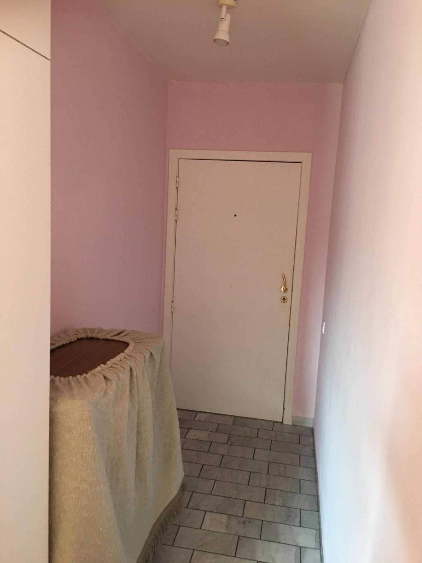 Apartamento солнечная комфортная студия в андерлехт с лифтом